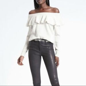 BANANA REPUBLIC Feather Touch Merino Wool/Cashmere Blend Off Shoulder Sweater